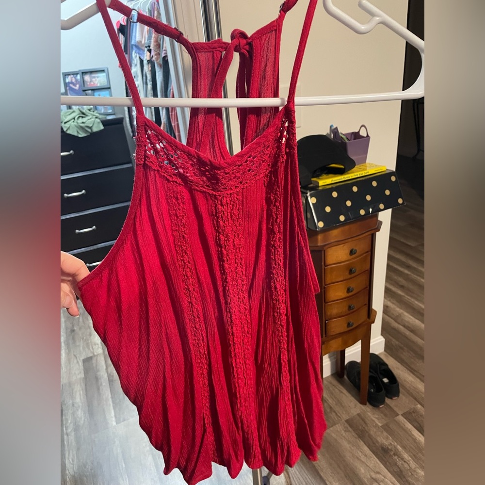 Hollister red tank top. Size small.
